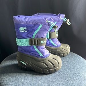 Sorel Toddler Flurry boots size 7